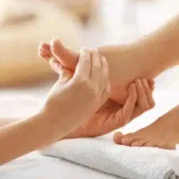 روغن و ماساژ پا بانوان