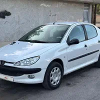 206 SD صندوق دار