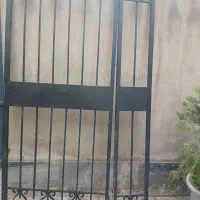 محافظ درب منزل