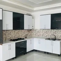 اجاره آپارتمان، حاشیه خیابان کارگر
