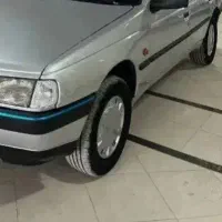 ماشین سواری دارم و بار میبرم