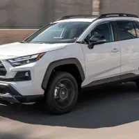 تویوتا RAV4. 2025