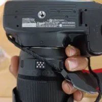 دوربین کنون 80D