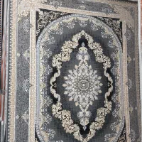 فرش خورشیدحاجی حسینی طلاب شعبه دیگری نداردفقط طلاب