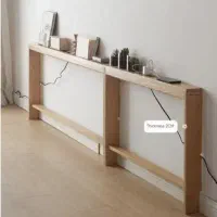 پشت مبلی چوبی