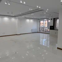 نوساز کلید نخورده  ۱۴۰ متر مربع ۳ خواب