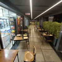 نیازمند نیروی برای کافه