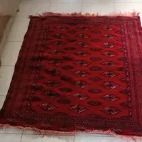 فرش دست بافت  بسیار نرم و قدیمی