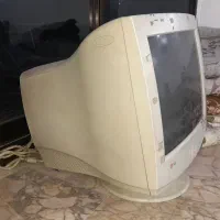 مانیتور قدیمی