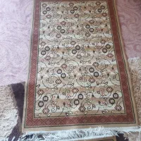 سلام .دو عدد گلیم پادری سالم و در حد نو کرم رنگ