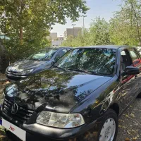 فولکس گل مشکی