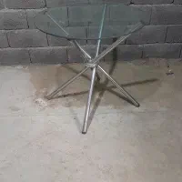میز نهارخوری.سالم و جم و جور