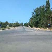 زمین ۱۰۰۰ متر چهارصد دستگاه
