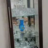 بوفه شیشه ای