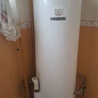 ابگرمکن ایستاده