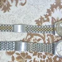 دو عدد ساعت درج یک