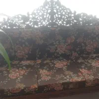 دو دست مبل راحتی و استیل