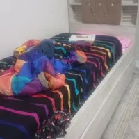 تخت دونفره