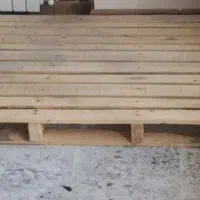 پالت چوبی در حد نو