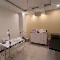 اجاره میز ناخن و تخت مژه