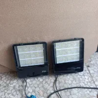 پروژکتور 300وات دوعدد