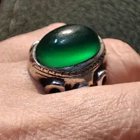 عقیق سبزکهنه سرتاسرسنبه دار.رکاب استادممی تبریز|جواهرات|شهریار, |دیوار