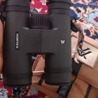 دوربین شکاری ورتکس 42×10 مناسب حرفه ای ها