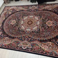 یک عدد فرش شش متری در حد