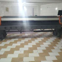 طراح و مسلط به انجام چاپخانه