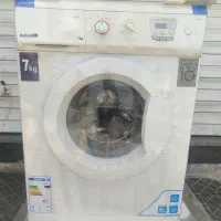 لباسشویی در حد نو  تر تمیز و سالم بشرت تست....