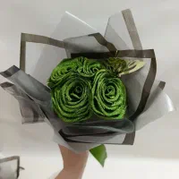 دسته گل و باکس گل معطر روبانی