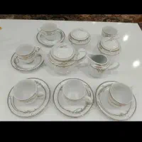 عصرانه خوری توس