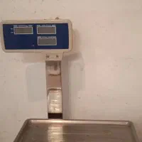ترازوی الکترونیکی