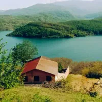 اجاره کلبه ویلایی مشرف به سد لفور