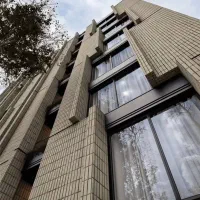 یک واحد دو خوابه ۱۴۰ متری طبقه اول مرتب و لوکس