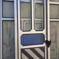 درب و پنچره الومینیوم