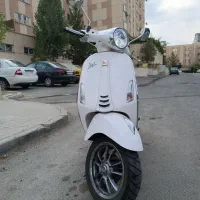 وسپا VXl 170 کبیر اسکوتری مخصوص خانمها