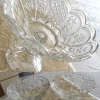 سه عدد میوه خوری