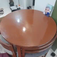 میز چوبی