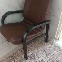 صندلی اداری سالم چرم و مخمل