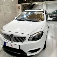 برلیانس AT۳۲۰اتومات هاچ بک پارس خودرو