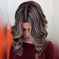 رنگ  لایت و تراپی مو با متریال خارجی با قیمت مناسب