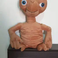 عروسک ای تی باطری دار