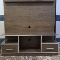 میز تلویزیون سالم وبدونه شکستگی
