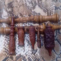 سلام تعدادی چوب عناب کنده کاری شده کاردسته تزیینی