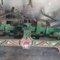 یک ترازوی ۲۰ کیلوی چدنی مارک البرز