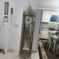 ساعت برنز ایستاده