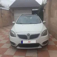 ماشین سواری برلیانس کراس۳۲۰