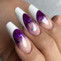 خدمات تخصصی و آموزش ناخن
