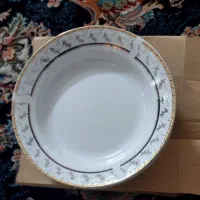 بشقاب چینی  وشیشه انگشتی